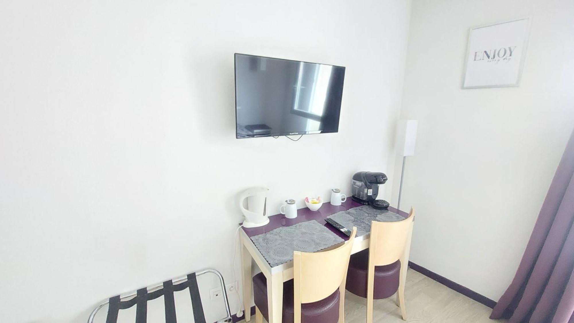 Studio Moderne Et Equipe Lourdes Centre公寓 外观 照片